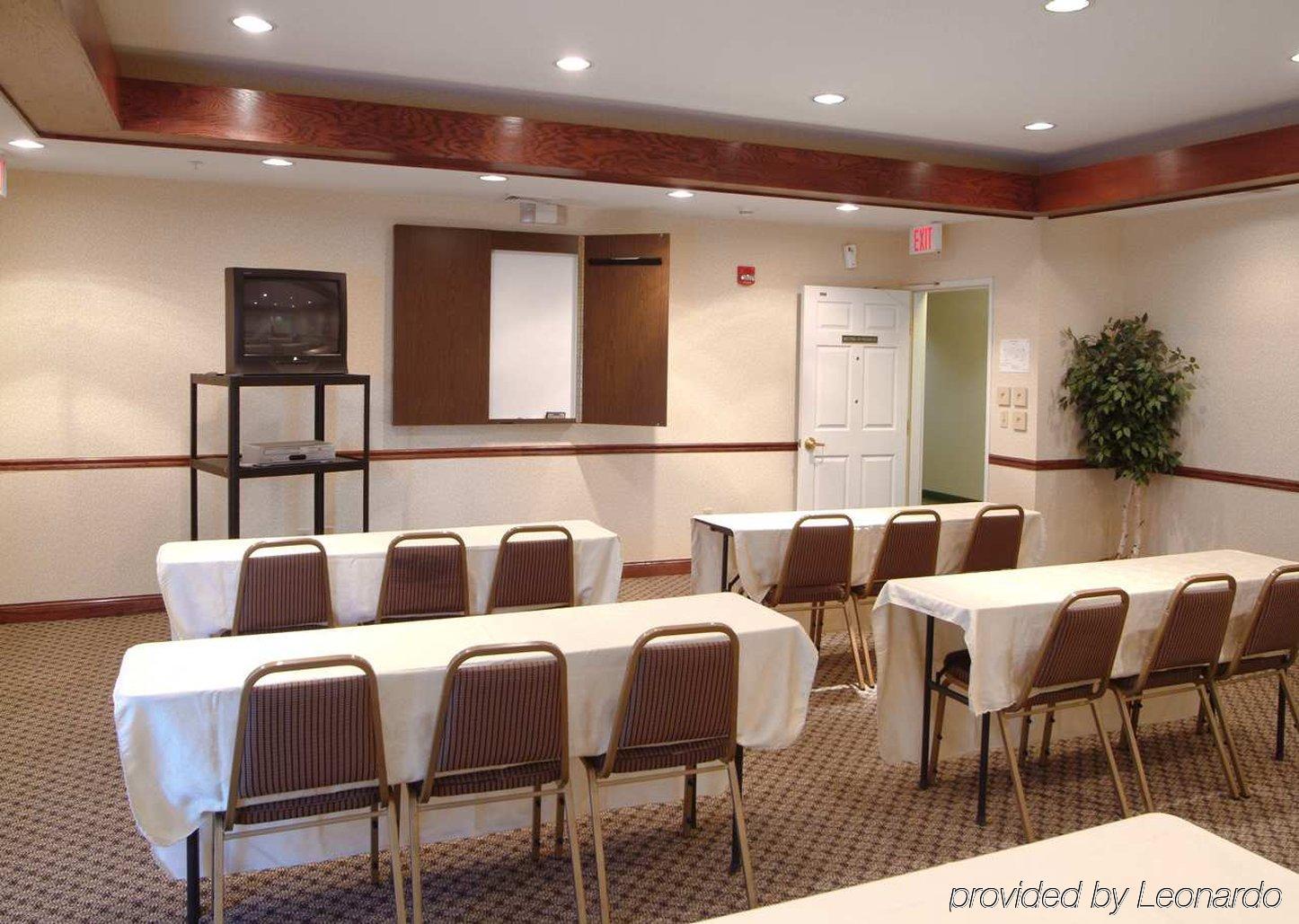 โฮมวูด สวีตส์ บาย ฮิลตัน เอรี Hotel Kearsarge ภายนอก รูปภาพ